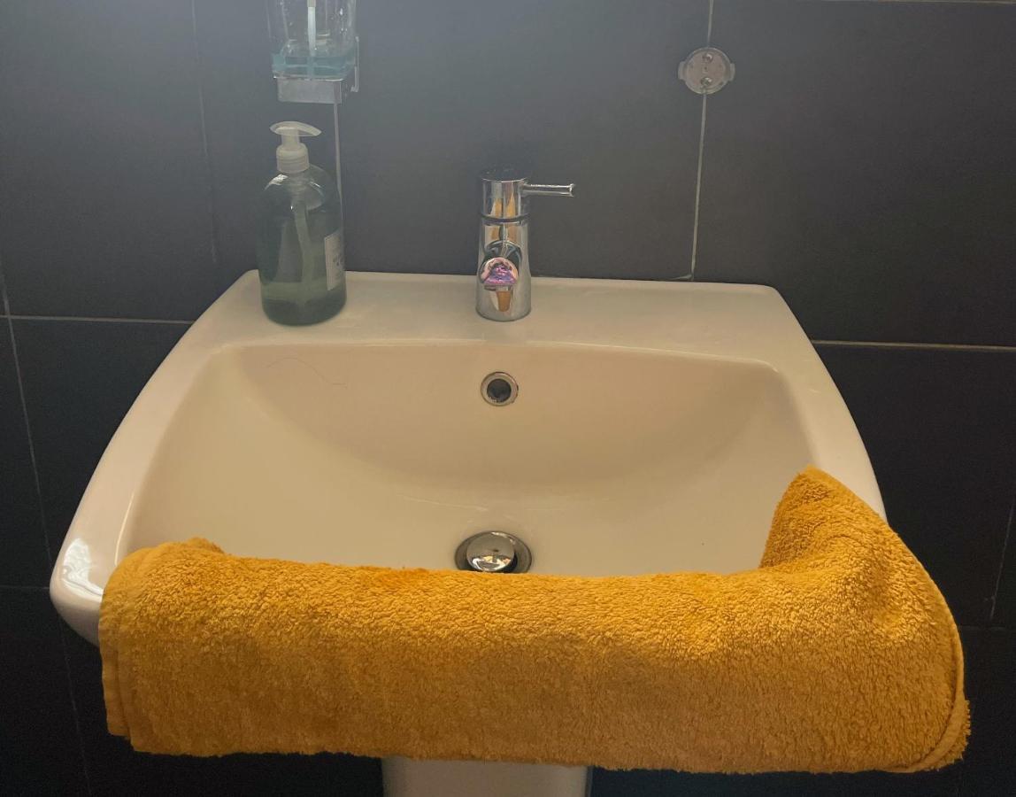Cosy Beach Getaway Saltdean Bagian luar foto
